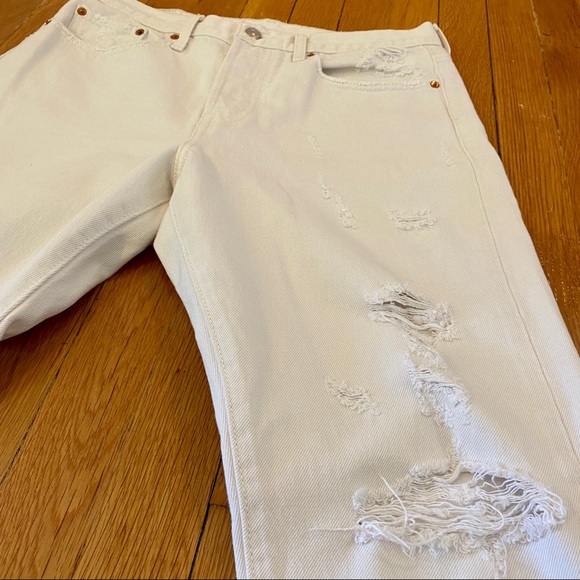 Levi's Wedgie Icon Fit in Vintage Chalk 30 - Picture 5 of 11